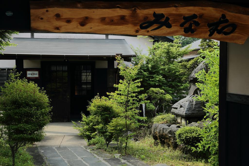 Hotel Tawarayama Onsen Ryokan Minawa Minamiaso Exterior foto